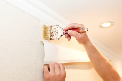 Pose de papier peint à Millay — revêtements muraux et toiles de verre